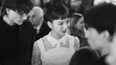 Jisoo tampil dengan poni sukses bikin fansnya terpesona. Gaya rambutnya yang menawan ini sukses membuat jadi pusat perhatian. Aura cantiknya Jisoo sungguh terpancarkan saat tampil berponi. (Liputan6.com/IG/sooyaa_)