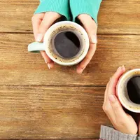 Selain hilangkan kantuk, minum kopi ternyata bisa menurunkan risiko terkena penyakit liver. (Sumber Foto: Shutterstock/The List)