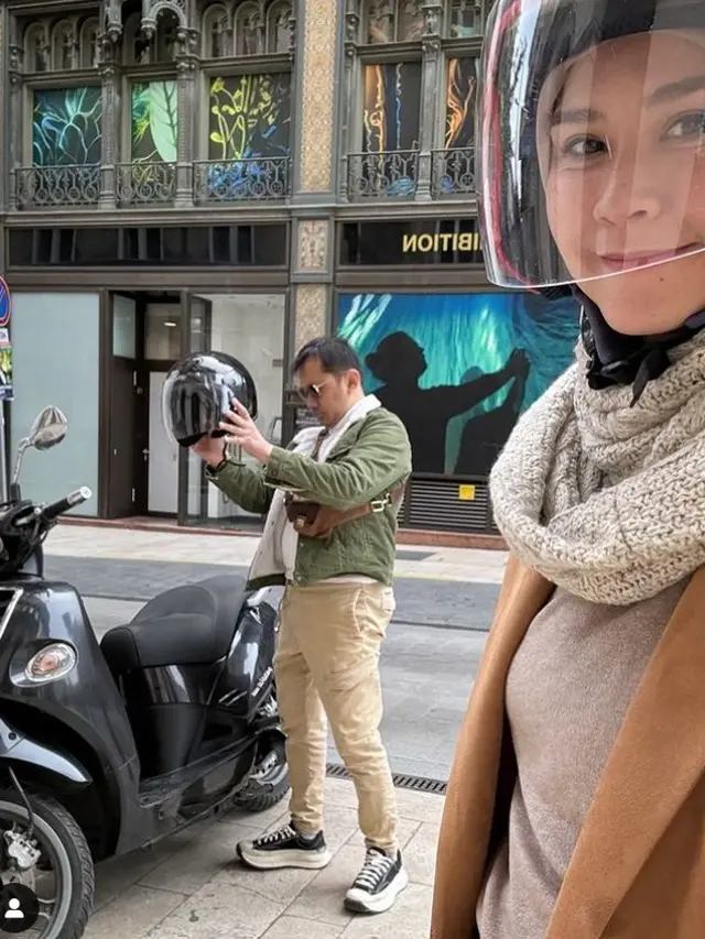 Zaskia Adya Mecca dan Hanung Bramantyo (Instagram/zaskiaadyamecca)