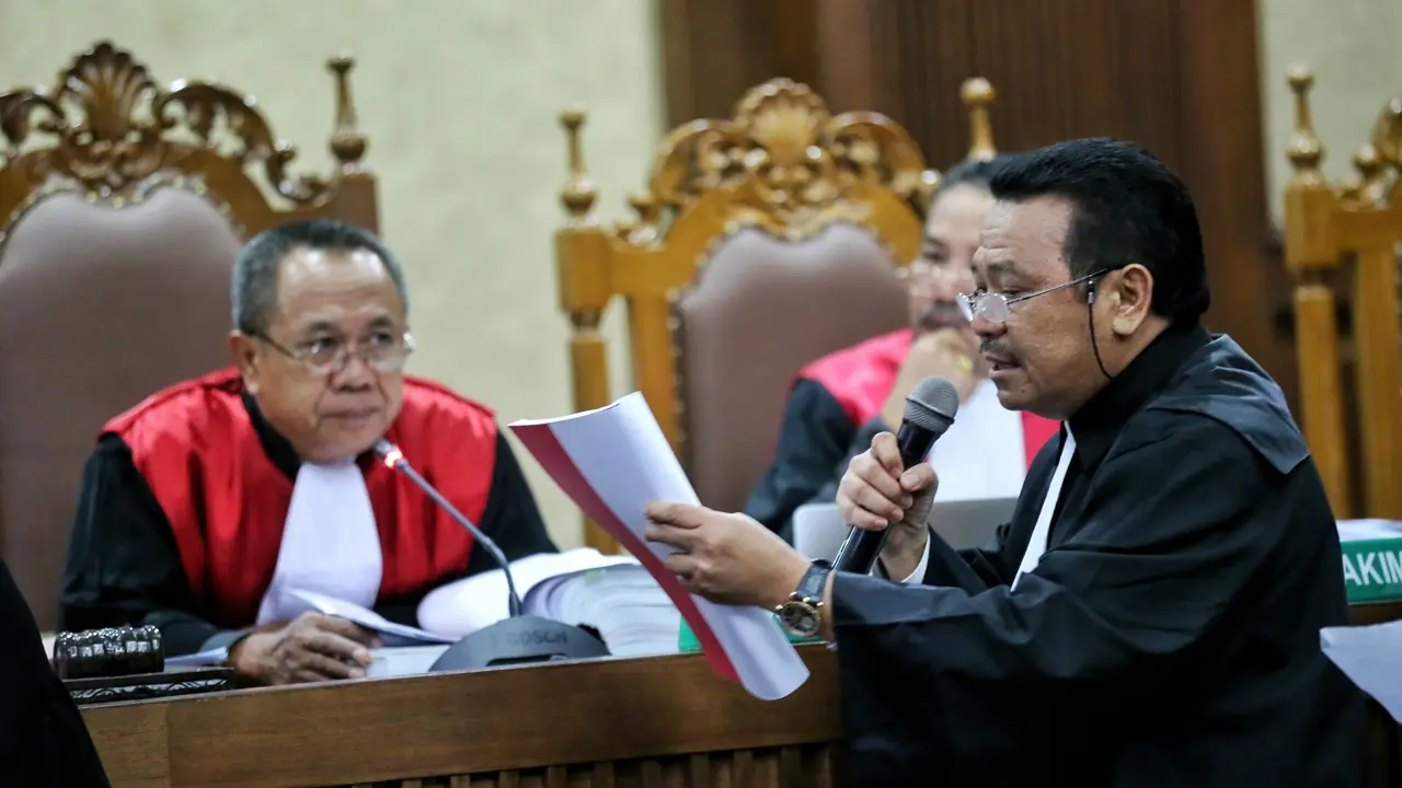 [Bintang] Sidang Jessica Wongso
