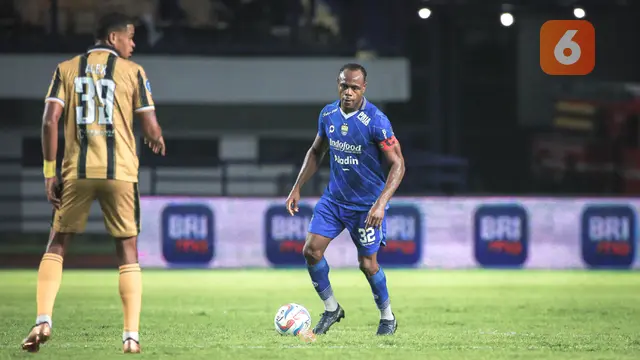 Persib Bandung vs Dewa United - BRI Liga 1 2023/2024