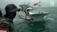 TNI AL berhasil menangkap kapal Sunrise Glory yang berbendera ganda. Kapal tersebut diduga menyelundupkan sabu-sabu seberat 1 ton.