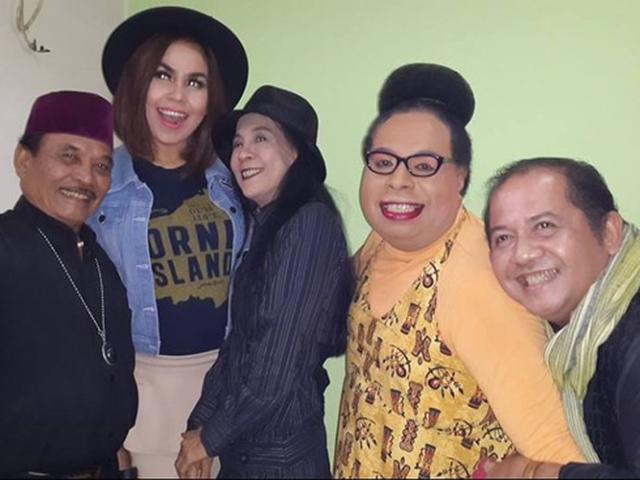 Sebelum Meninggal Dunia Ade Juwita Minta Sahabat Lakukan Ini Showbiz Liputan6 Com