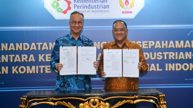 Menteri Perindustrian Agus Gumiwang Kartasasmita.