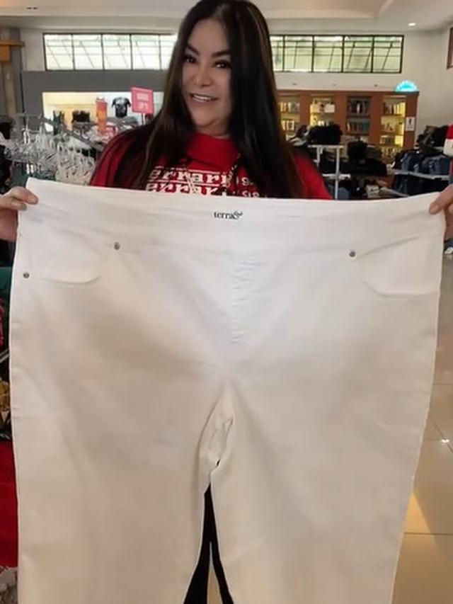 Berat Badan Turun 11 Kilogram, Ini 6 Potret Terbaru Anisa Bahar