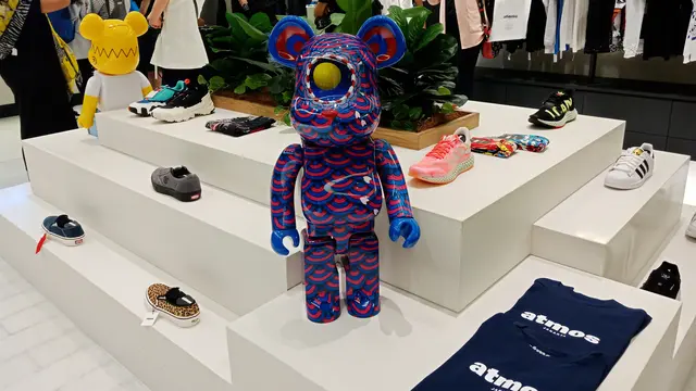 Berburu Sneakers Langka dan Aksesori Streetwear di Gerai Atmos Jakarta