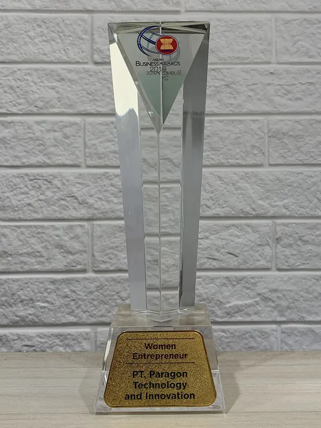 Founder PT Paragon Technology and Innovation Raih Penghargaan di ASEAN Business Award (ABA) 2019