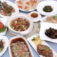 Makanan China Otentik yang Langsung Dibuat oleh Chef Asli Tiongkok di  Tien Chao Gran Melia. [Daniel Kampua/Fimela]
