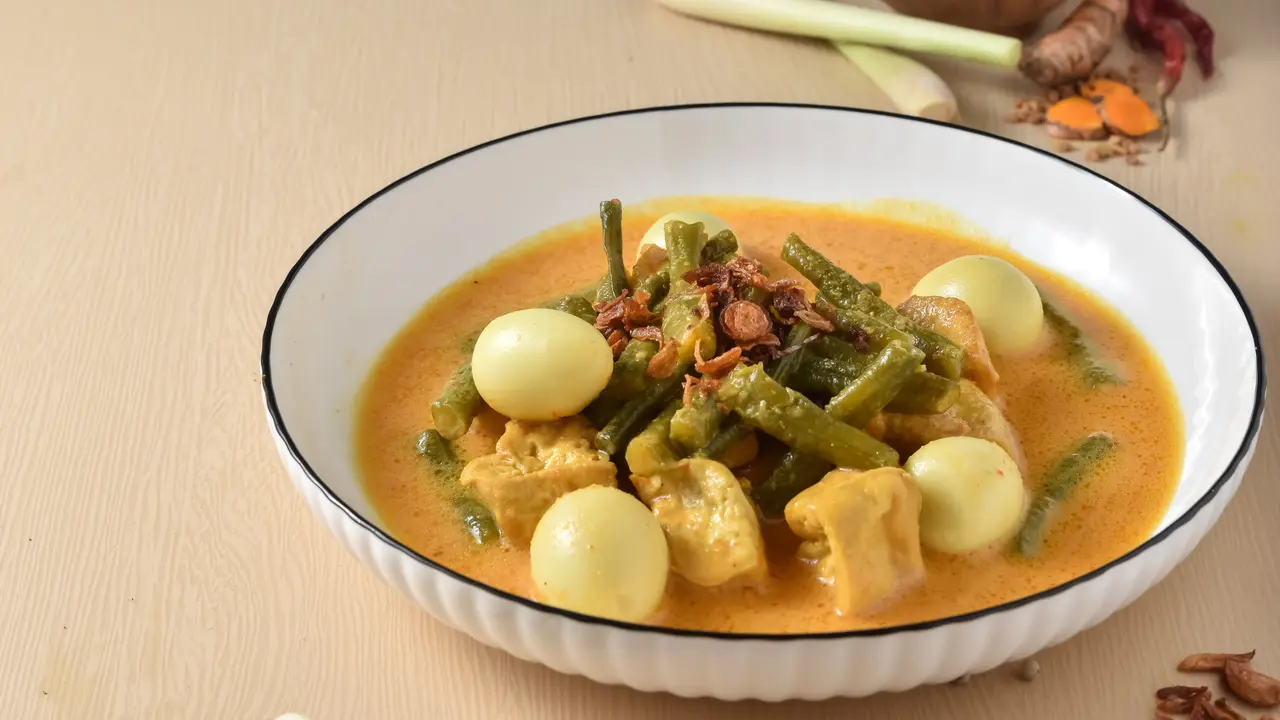 sayur lodeh telur puyuh