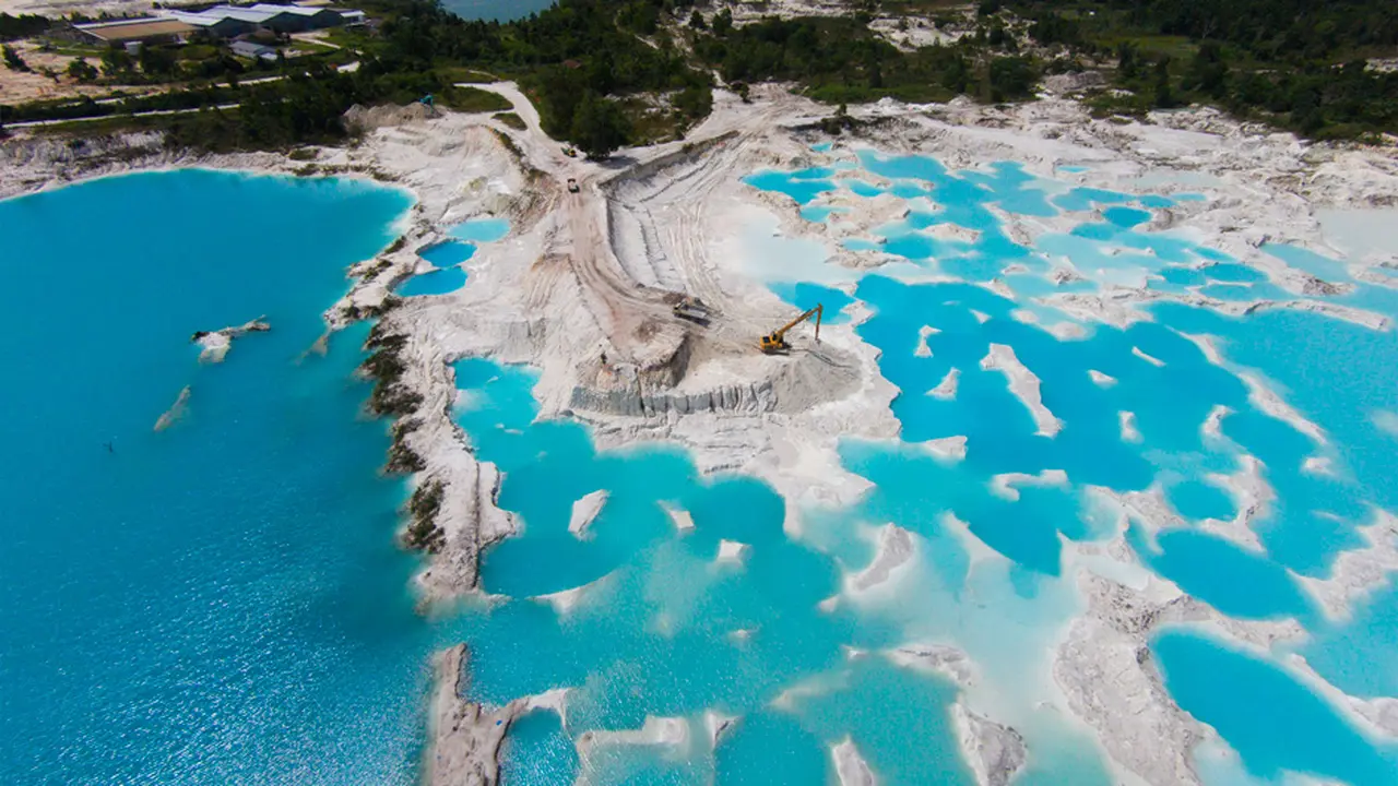 Danau Kaolin, Belitung