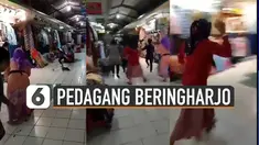 Wabah virus Corona yang sudah melanda Indonesia tidak terkecuali kota Yogyakarta. Membuat pasar-pasar sepi pengunjung. Untuk menghibur diri, pedagang-pedagang pasar beringharjo bermain di dalam pasar.