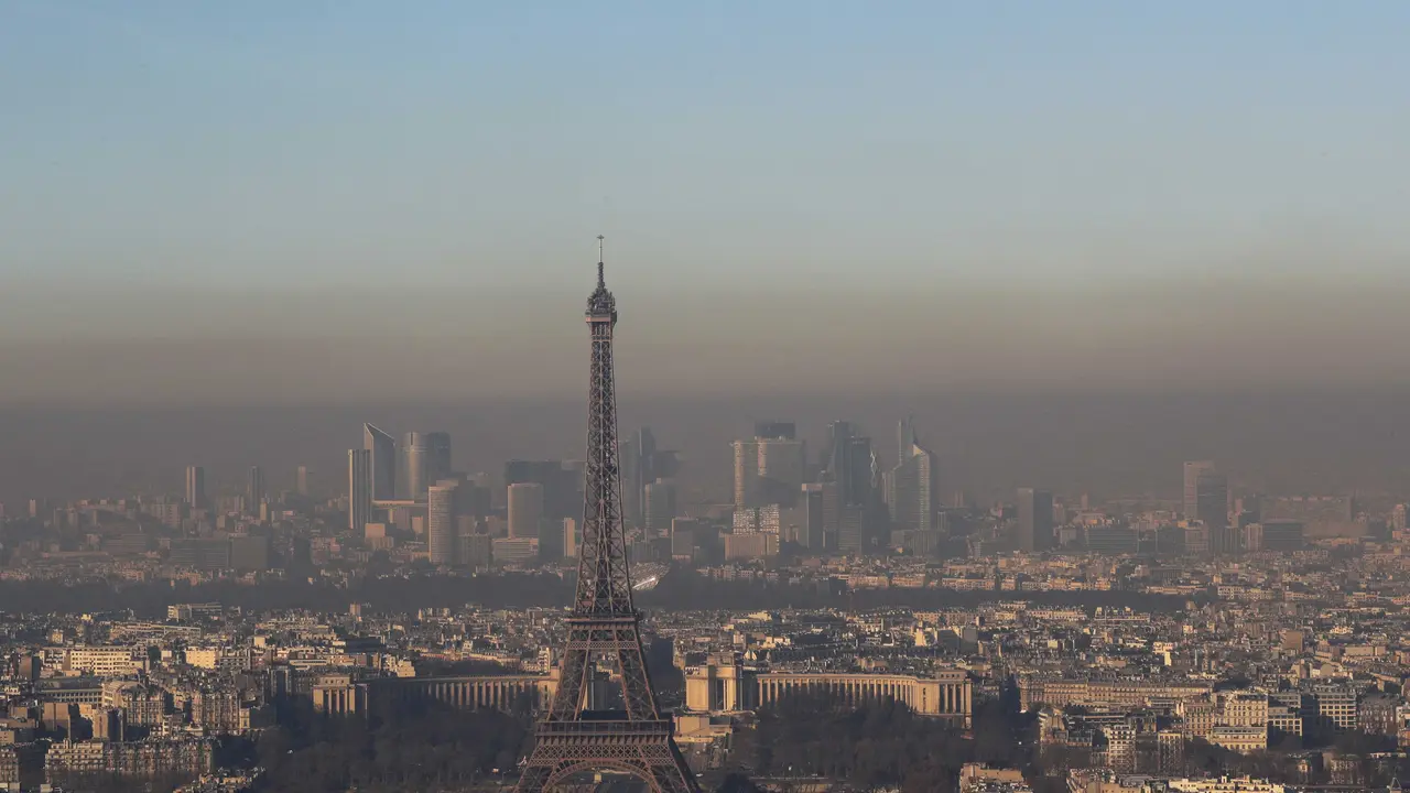 Berduka Atas Aleppo, Paris Matikan Lampu Menara Eiffel