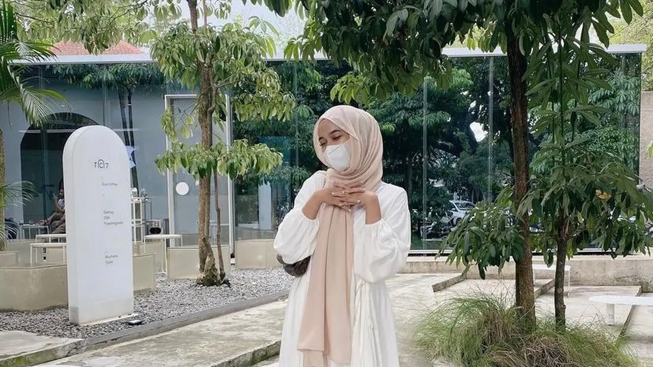 8 Ide Model Baju Gamis Kekinian yang Cocok untuk Remaja, Cut Syifa hingga Ria Ricis