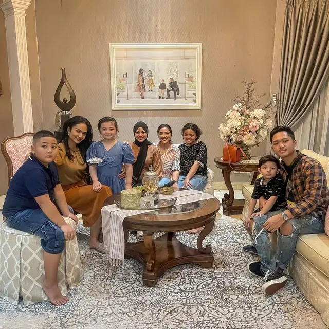 Ashanty di Rumah Krisdayanti