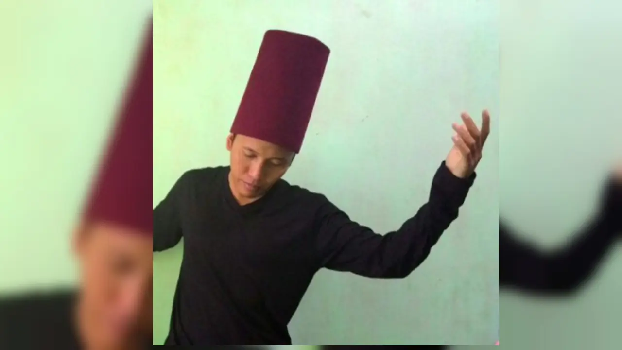 Peci Sufi, Cirebon