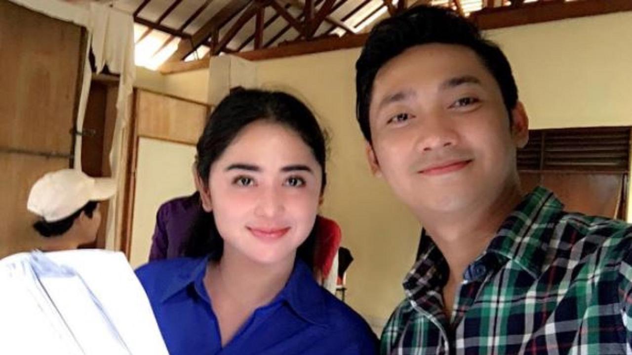 [Bintang] Angga Wijaya dan Dewi Perssik
