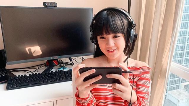 6 Potret Terbaru Cindy Gulla, Eks JKT48 yang Kini Jadi YouTuber Gaming