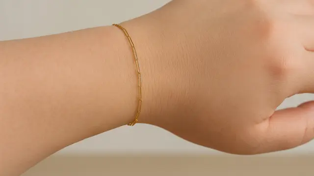Model Gelang Emas Kecil untuk Tangan Gemuk/Ilustrasi AI