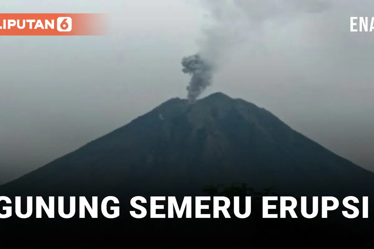 Gunung Semeru Erupsi