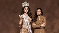 Poppy Capella pamer foto bareng Miss Universe 2023 Fabienne Nicole di tengah desakan klarifikasi kasus dugaan pelecehan seksual. (dok. Instagram @poppycapella_/https://www.instagram.com/p/Cvt7_9vRuRv/)