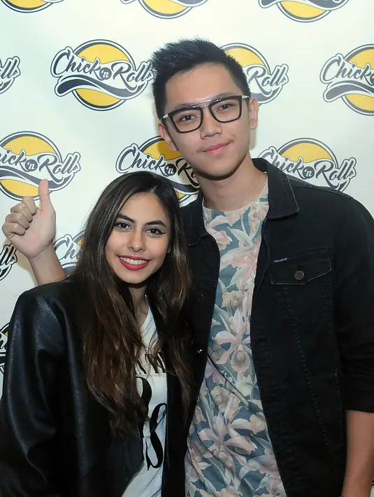 Pada bulan lalu, putri aktor Jeremy Thomas, Valerie mengaku bahwa awal kisah cintanya dari iseng. Ia juga menjelaskan bahwa, Brandon lama mendekatinya.  (Nurwahyunan/Bintang.com)