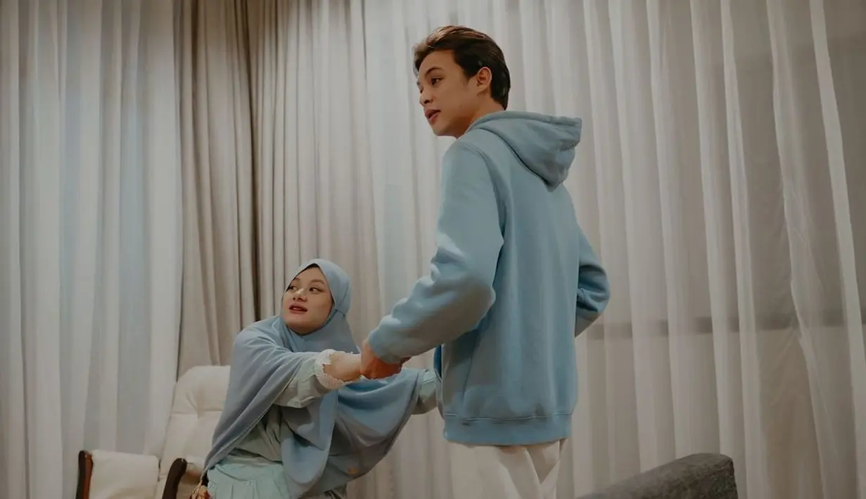 Rey Mbayang (Instagram/rey_mbayang)