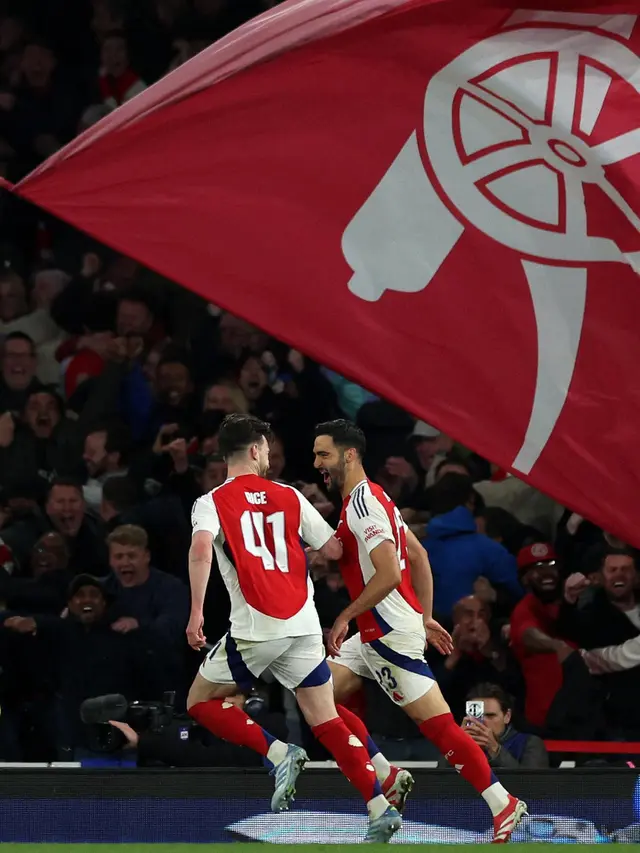 Arsenal Gulung Real Madrid 3-0