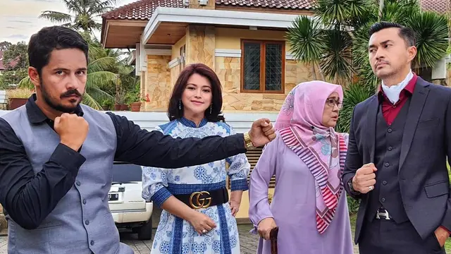Berseteru di Sinetron, Ini 6 Potret Kebersamaan Anjasmara dan Fathir Muchtar