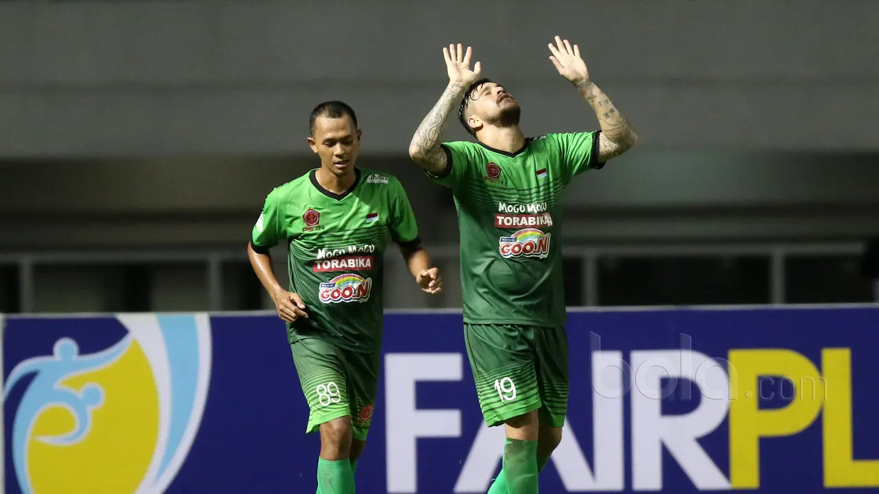 PS TNI, Persela Lamongan, Liga 1 2017, Bola.com