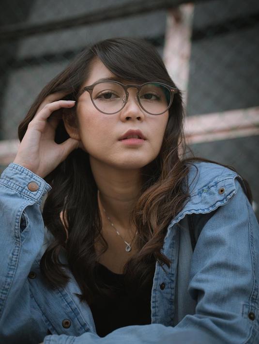 Memesonanya Jessica Veranda memang bukanlah hal baru karena ia memiliki paras yang cantik. Paras cantiknya ini didukung dengan gaya fashion yang selalu modis dan stylish. Hal ini membuat Ve semakin terlihat menawan. (Liputan6.com/IG/@jcvrnd19)