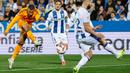 Madrid tampil dominan dalam penguasaan bola di pertandingan ini. Namun tak mudah bagi mereka untuk bisa menundukkan Leganes. Gol-gol Los Blancos dicetak Kylian Mbappe, Federico Valverde, dan Jude Bellingham. (AFP/Oscar Del Pozo)