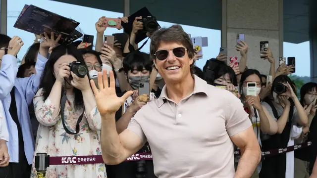 Tom Cruise Kunjungi Korea Selatan