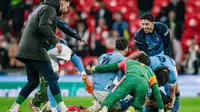 Sudah 9 Gelar! Manchester City Kukuhkan Dominasi di Carabao Cup Usai Tumbangkan Arsenal