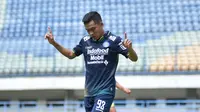 Fun Fact BRI Liga 1: Kebanggaan Erwin Ramdani Gabung Persib, Tim Impian Masa Kecil
