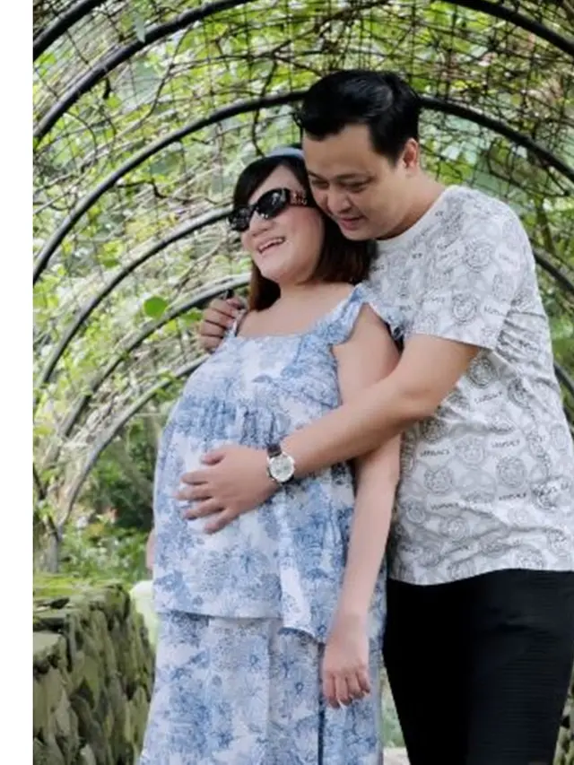 Jelang Lahiran Anak Pertama, Ini 6 Potret Kiki Amalia Staycation Bareng Suami