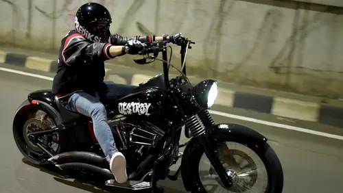 Motor shop harley desta