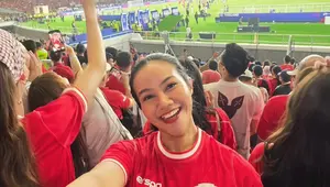 Yura Yunita Prediksi Kemenangan Indonesia di FIFA ASEAN Cup 2026, Tampil dengan Gaya Sporty Etnik
