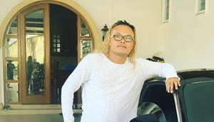 VIDEO: Sah Jadi Suami Nathalie Holscher, Begini Gaya Sule ...