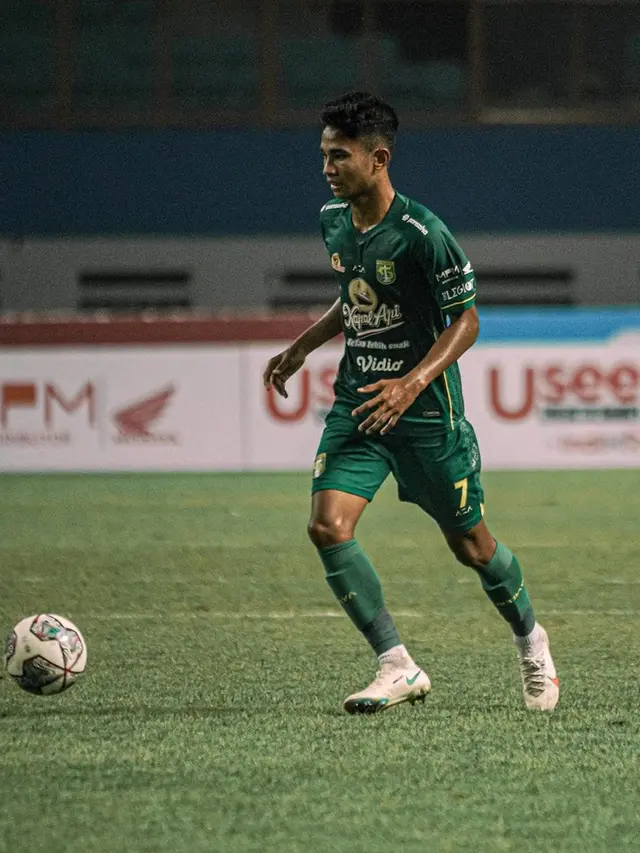 Aksi Marselino Ferdinan di BRI Liga 1, Gelandang Persebaya