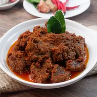 Ilustrasi rendang daging./Copyright shutterstock.com/g/Zulaika+Sukma