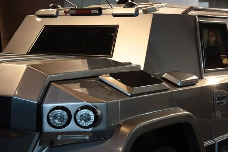 Dartz Prombron Monaco Red Diamond Edition SUV