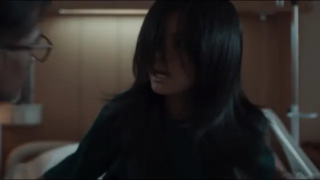 Yoriko Angeline saat syuting Film Kutukan Peti Mati.