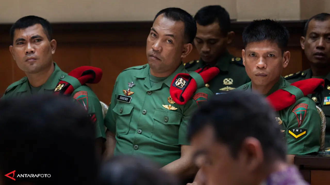 sidang-cebongan2-130716c.jpg