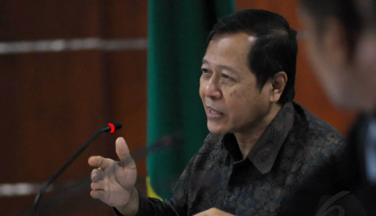 Untuk meringankan Sujadnan Parnohadiningrat, ia harus mengajukan Jusuf Kalla sebagai saksi, namun Sujadnan tidak berani. Jakarta, Rabu (28/5/14) (Liputan6.com/Miftahul Hayat