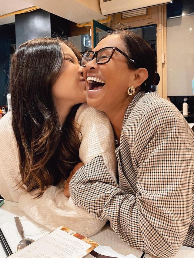 Risa Dewi Ibu Alyssa Daguise