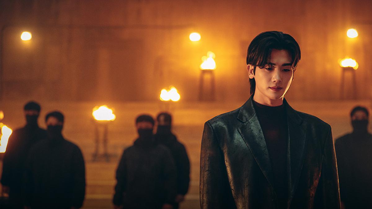 Heboh Isu Park Hyung Sik Dibayar Hampir Rp4,8 Miliar per Episode Drakor Twelve, Agensi Buka Suara
