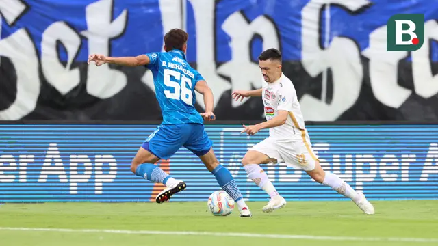 Persib Bandung vs Persija Jakarta - BRI Liga 1 2023/2024