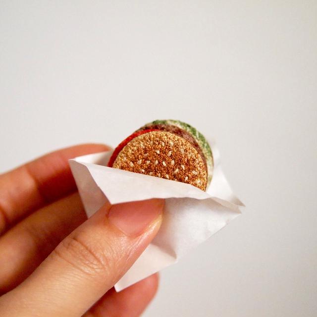 Seniman Ini Ciptakan Sulaman Makanan yang Unik, 6 Hasilnya Bak Sungguhan