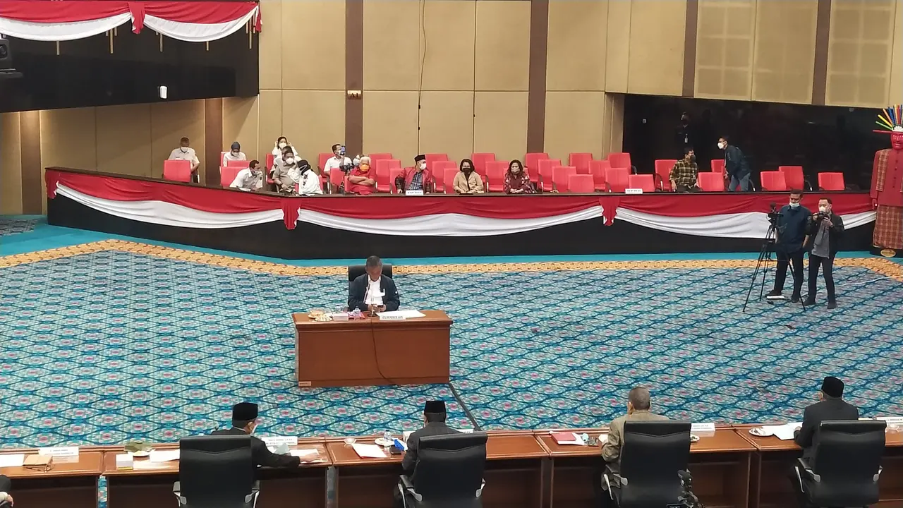 Badan Kehormatan DPRD DKI menggelar sidang terkait laporan sejumlah anggota kepada Ketua DPRD DKI Prasetio Edi Marsudi.