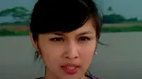 Potret Sandra Dewi dalam sinetron Cinta Indah (Sumber: YouTube/MVP Entertainment ID)